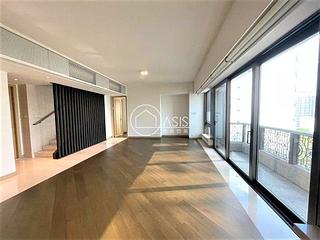 Mid Levels Central - 3, MacDonnell Road 02