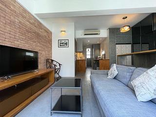 Sheung Wan - 19-21, Tung Street 08