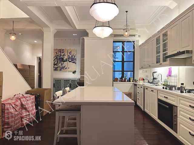 Sai Ying Pun - 35, Bonham Road 12