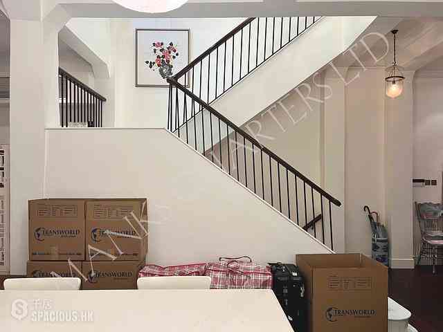 Sai Ying Pun - 35, Bonham Road 14