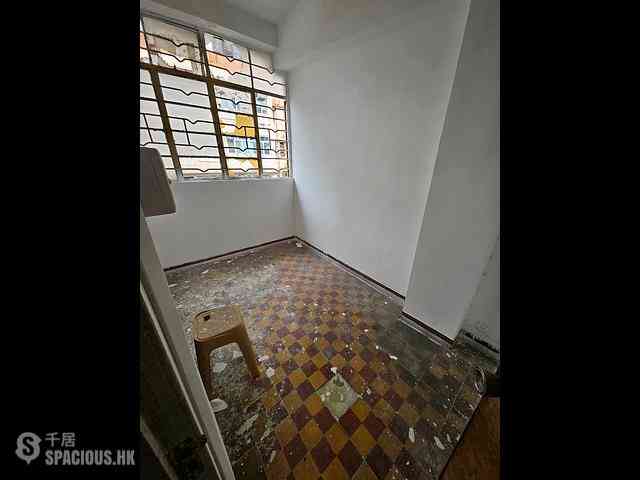 Sham Shui Po - Hip Kwan House 07