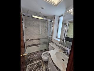Yau Ma Tei - The Coronation Tower 7 06