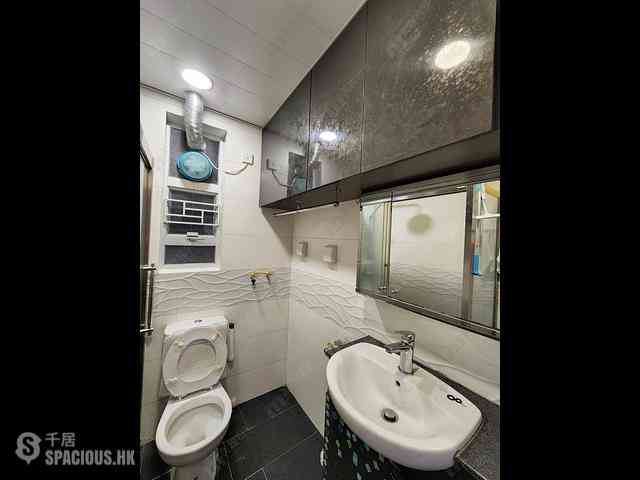 Chai Wan Kok - Allway Gardens Block F 07