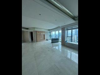 Mid Levels Central - Regence Royale 03