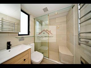 Sheung Wan - The Bellevue Place 06