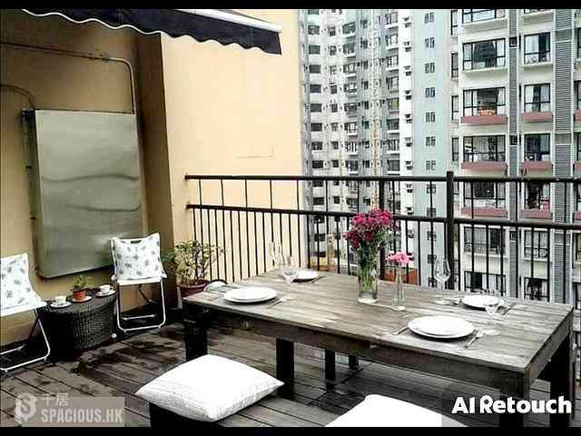 Mid Levels Central - Good View Court 01