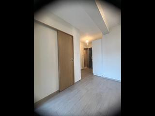 Wan Chai - 25, Queen's Road East 04
