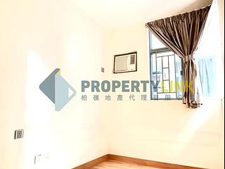 Sheung Wan - Queen's Terrace 05