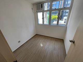 Sai Ying Pun - Wing Fong Mansion 11
