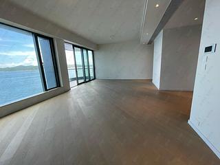 Ap Lei Chau - The Corniche Tower 1 04