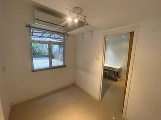 Sai Ying Pun - Hang Yue Building 06