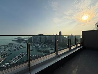 Wong Chuk Hang - Marinella 02