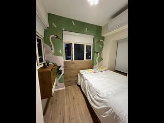 Mid Levels Central - Woodlands Court 05