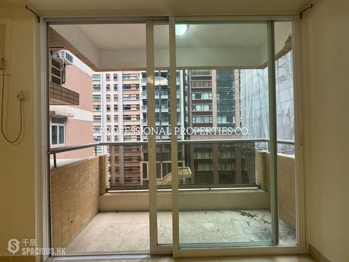 Mid Levels Central - Po Yue Yuk Building 01