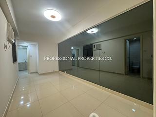 Mid Levels Central - Po Yue Yuk Building 06