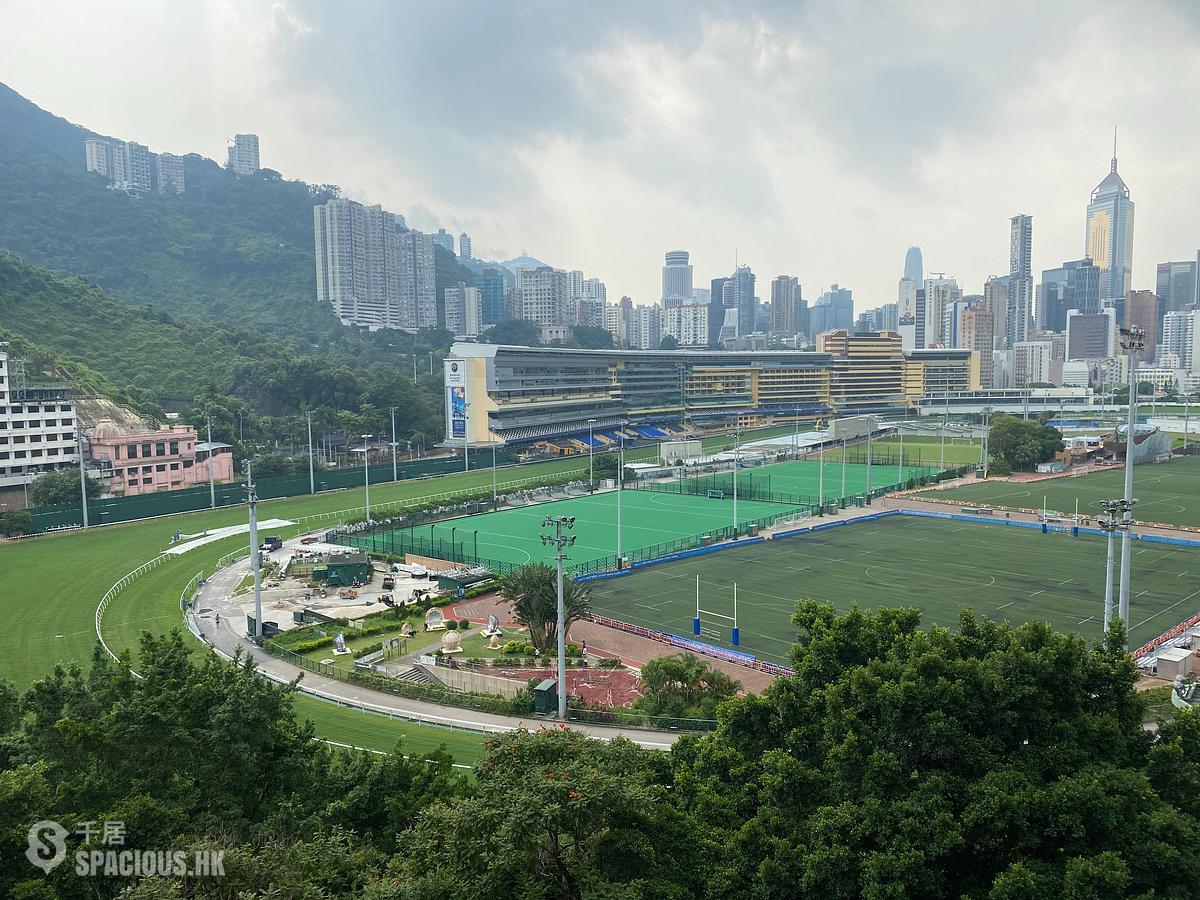Happy Valley - Green Valley Mansion 01