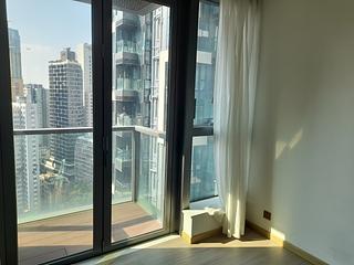 Sai Ying Pun - Two・Artlane 04