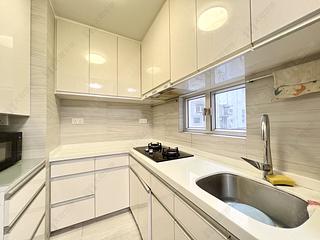 Wan Chai - Phoenix Court Block 2 15