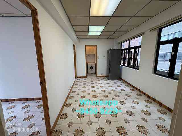 Sheung Wan - 9, Queen's Road West 01