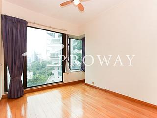 Mid Levels Central - Fairlane Tower 04