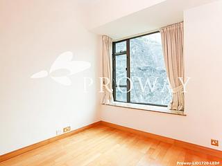 Mid Levels Central - Fairlane Tower 06