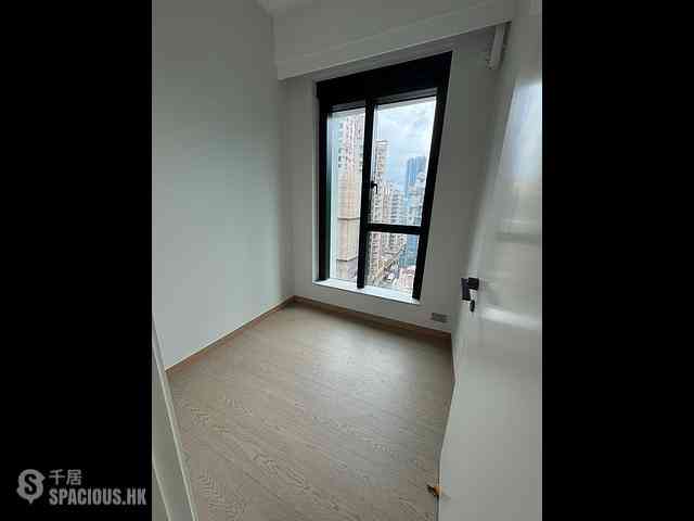 Hung Hom - Midtown South (Baker Circle One) 05