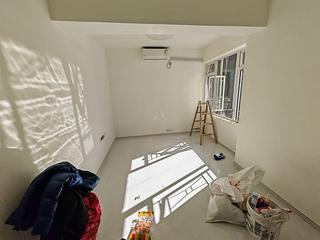 Causeway Bay - Lockhart House 11