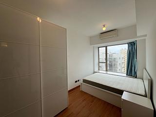 Sai Ying Pun - The Nova 03