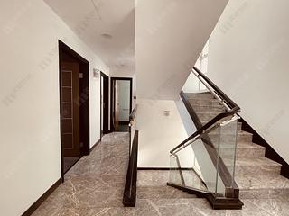The Peak - Sunshine Villa 06