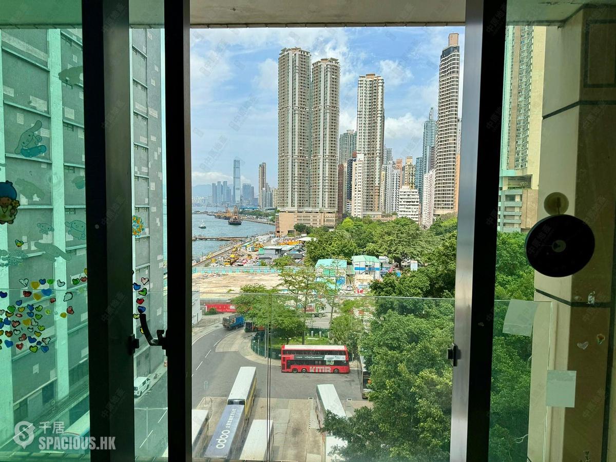 Kennedy Town - 60, Victoria Road 01