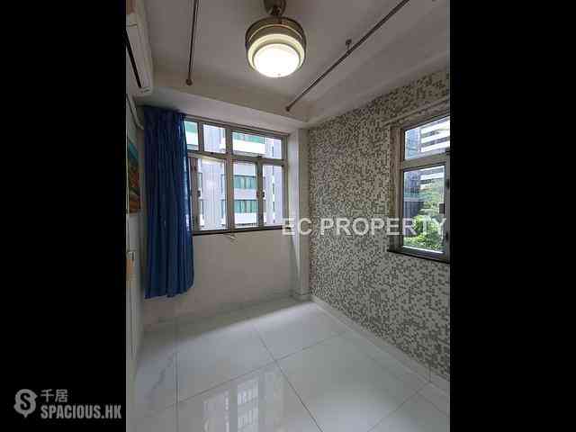 Wan Chai - Sai Kou Building 04