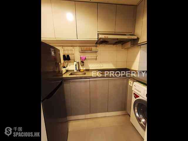 Wan Chai - Sai Kou Building 03