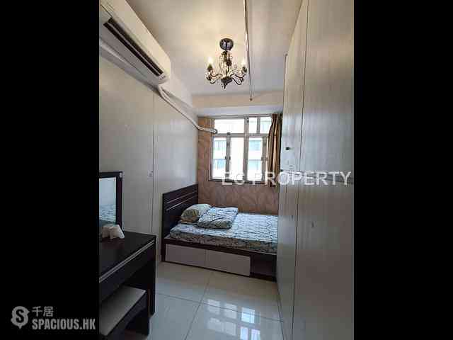 Wan Chai - Sai Kou Building 07