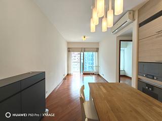 Wan Chai - The Avenue 02