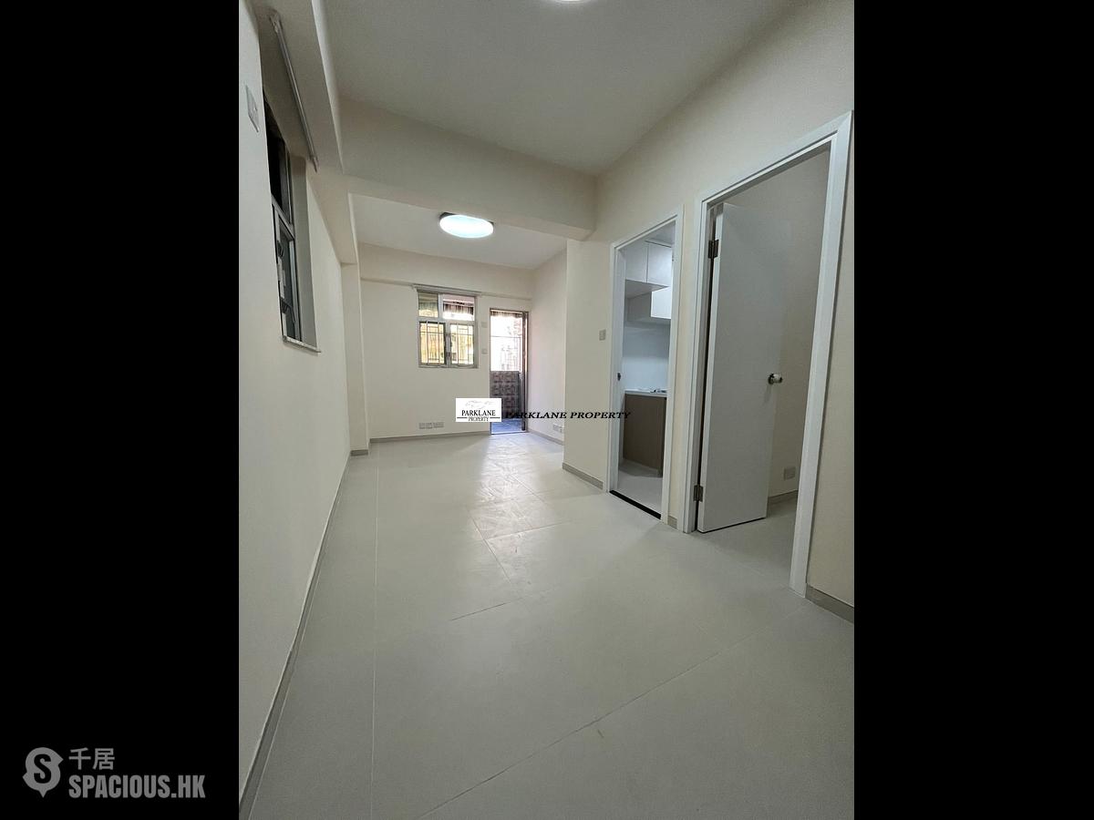 Wan Chai - Everwin Mansion 01