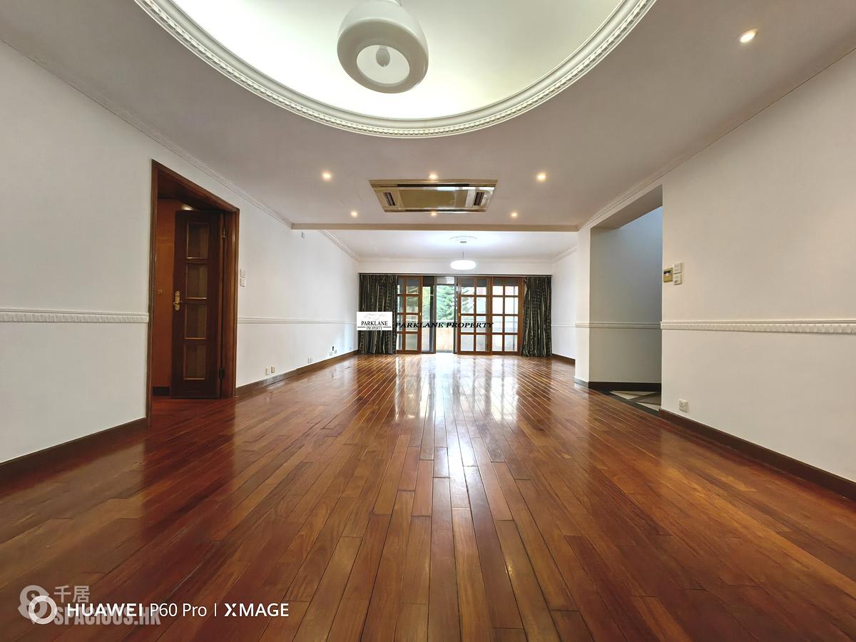 Tai Hang - Elm Tree Towers 01