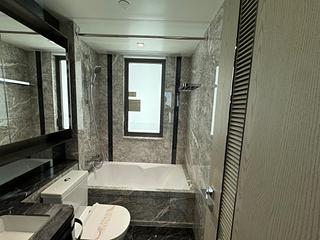 Wong Chuk Hang - The Southside Phase 3B Blue Coast Tower 1B 06