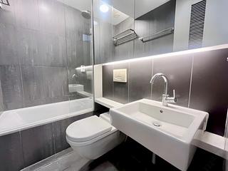 Wan Chai - The Oakhill 12