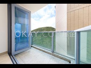 Ap Lei Chau - Larvotto 02