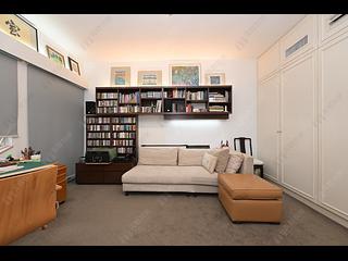 山頂 - Guildford Court 05