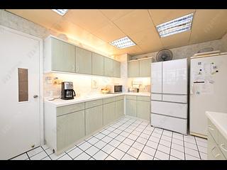 山頂 - Guildford Court 08