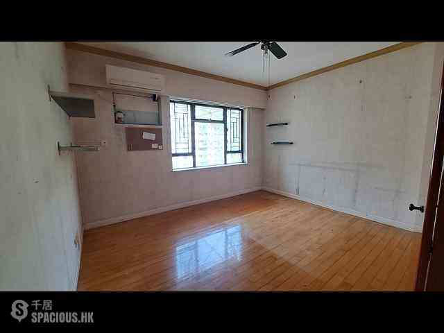 Pok Fu Lam - Baguio Villa Block 48 14