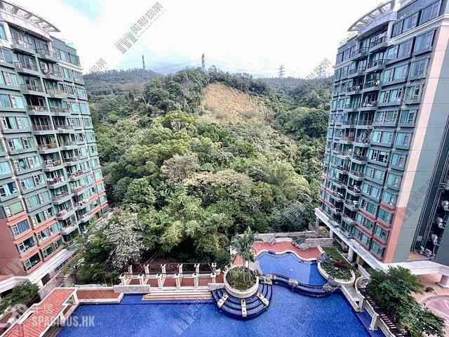 Tsuen Wan - The Cairnhill Phase 2 Block 16 07