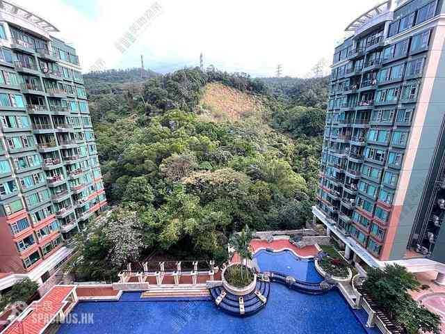 Tsuen Wan - The Cairnhill Phase 2 Block 16 08