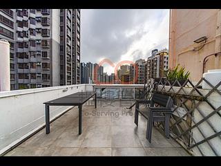 Sai Ying Pun - Koon Wah Building 13