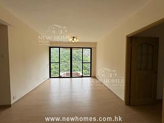 Tai Hang - Ronsdale Garden 05