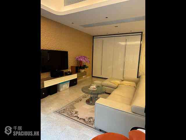 Ho Man Tin - Ultima Phase 1 Tower 6 03