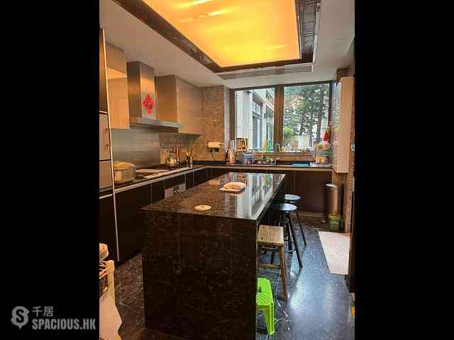 Ho Man Tin - Ultima Phase 1 Tower 6 08