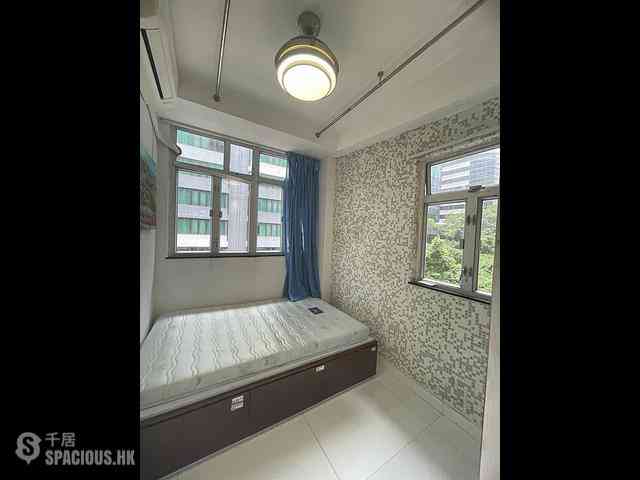 Wan Chai - Sai Kou Building 03