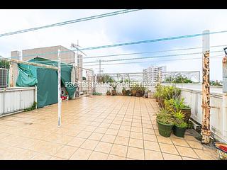 Pok Fu Lam - May Court 02